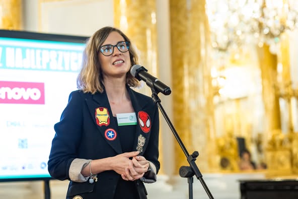Zdjęcie z gali wręczenia nagrody: Nauczyciel Roku - dr AGNIESZKA KOPACZ