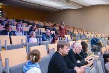 Uczestnicy wykładu biskupa Ribakare