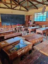 Sala lekcyjna, Laare, 2024