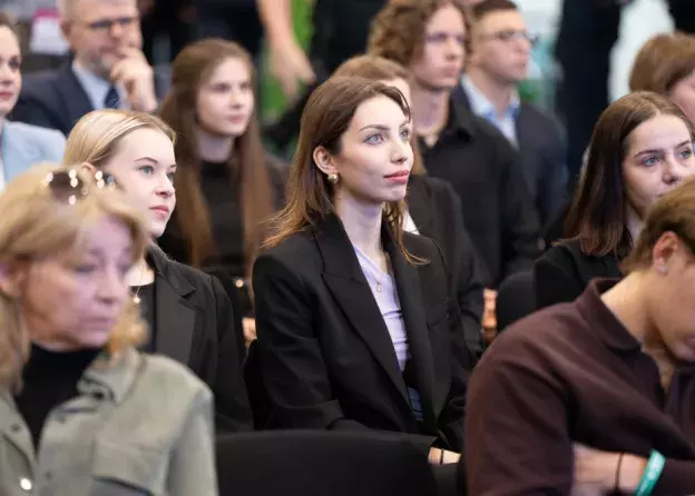 Stypendia Ministra NiSW oraz stypendia Marszałka Województwa Pomorskiego przyznane studentkom i…