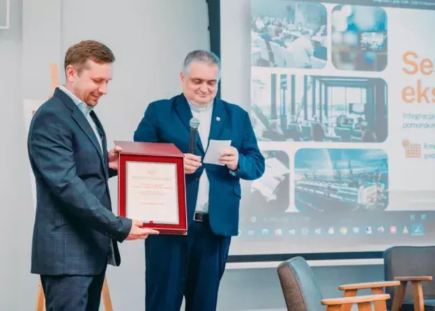 Nagroda Naukowa im. Ireny i Franciszka Skowyrów dla dr. Rafała Raczyńskiego z Instytutu Politologii