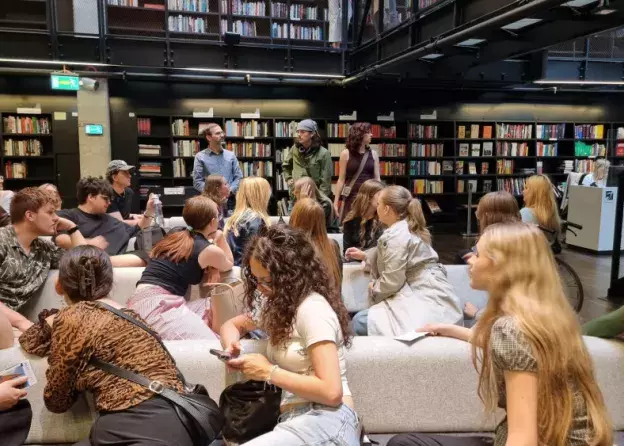 Wizyta studentów dziennikarstwa w Europejskim Centrum Solidarności