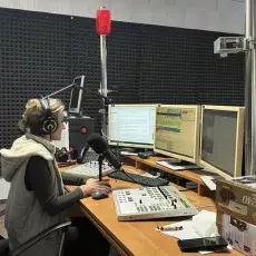 10.	Natalia Samorajczyk, reporterka radia 5, fot. Dominika Kuźma-Ebel 